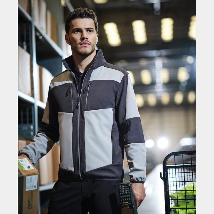 Regatta Professional E-Volve unisex 2-layer softshell jacket RG541 E-Volve unisex 2-layer softshell jacket Thumbnail
