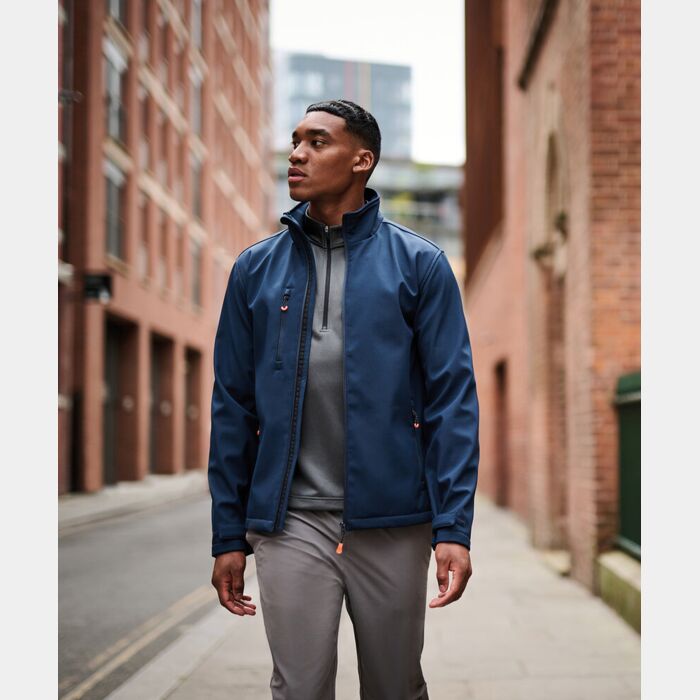 Regatta Professional Thermogen Powercell 5000 heated softshell jacket RG546 Thermogen Powercell 5000 heated softshell jacket Thumbnail