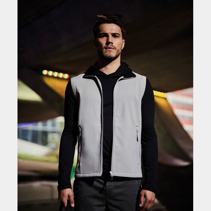 Regatta Professional Ascender 2-layer softshell bodywarmer RG591 Ascender 2-layer softshell bodywarmer Thumbnail