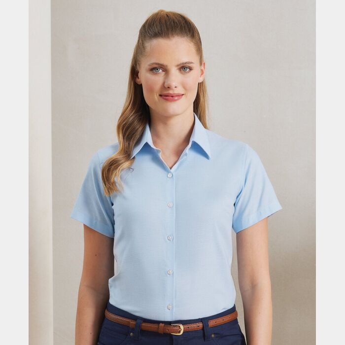 Women's signature Oxford short sleeve shirt Thumbnail