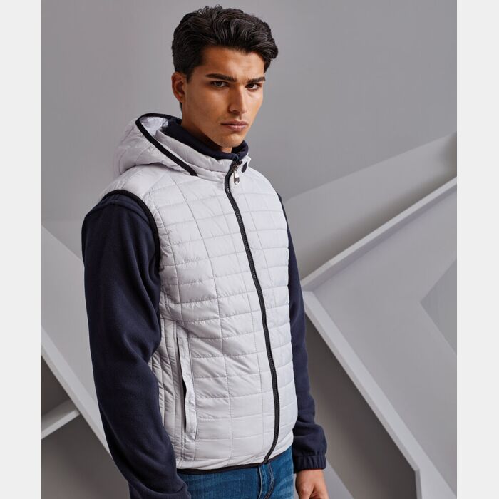 Honeycomb hooded gilet Thumbnail